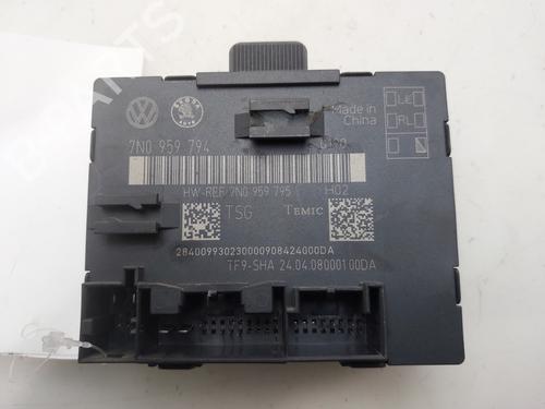 Used Electronic module Electronic module SKODA SUPERB II (3T4) 2.0 TDI 16V (140 hp) 36013186 36013186