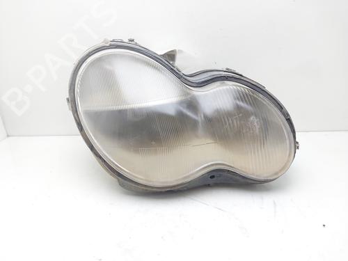 Used Right headlight MERCEDES-BENZ C-CLASS (W203) C 220 CDI (203.006) (136 hp) 15497634
