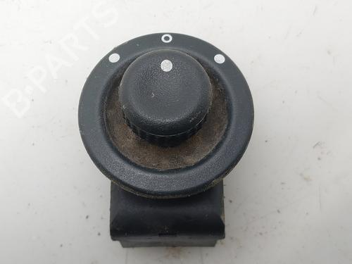 Commande retroviseurs Commande retroviseurs RENAULT MEGANE I Classic (LA0/1_) 1.6 e (LA0F, LA0S) (90 hp) 33974456 33974456