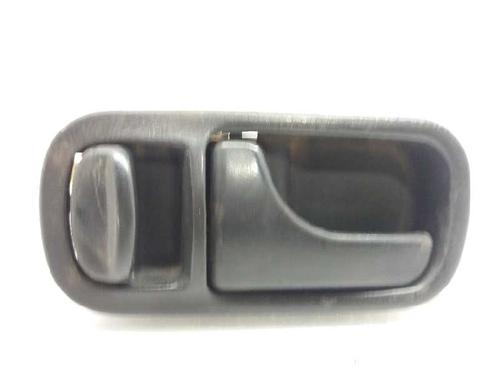 Used Front left interior door handle NISSAN TERRANO II (R20) 2.7 TDi 4WD (125 hp) 3665829