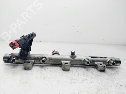 Injection rail CITROËN C5 I (DC_) 2.0 HDi (DCRHZB, DCRHZE) | BP40022041M98 - Image 3