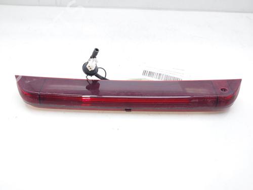 Used Third brake light MITSUBISHI GRANDIS (NA_W) 2.0 DI-D (NA8W) (136 hp) 13908114