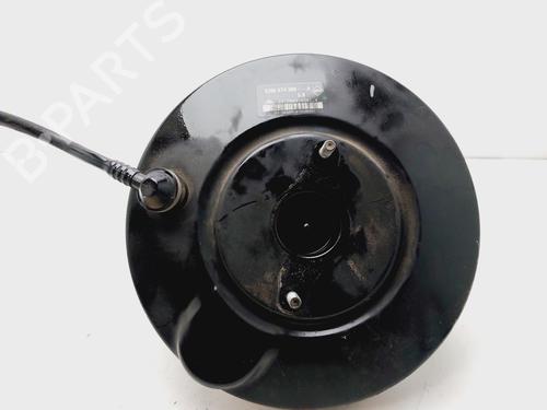 Servo frein RENAULT CLIO III (BR0/1, CR0/1) 1.5 dCi (BR17, CR17) (86 hp) 29288632