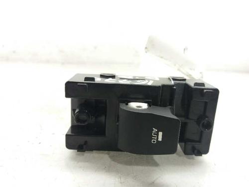 Used Right front window switch HYUNDAI IONIQ (AE) Elektro (34 hp) 3962773