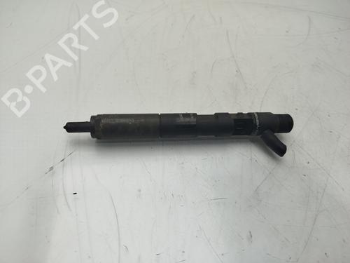 Used Injector NISSAN MICRA III (K12) 1.5 dCi (86 hp) 32104440