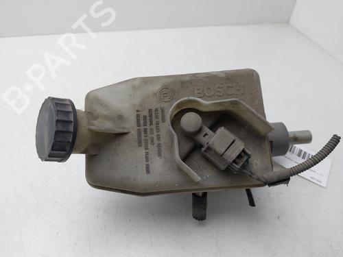 Brake master cylinder FORD TRANSIT Van (FA_ _) 2.0 DI (FAE_, FAF_, FAG_) | BP34138749M77 - Image 4
