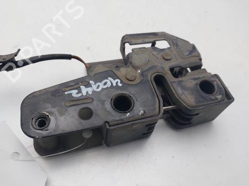 hjelmlås VW POLO IV (9N_, 9A_) [2001-2014]  32771700