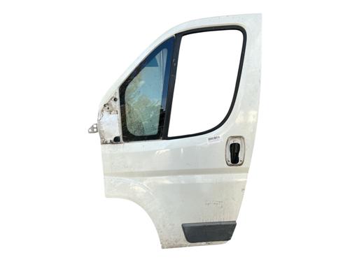 Used Left front door CITROËN JUMPER II Van 2.2 HDi 100 (101 hp) 23504573