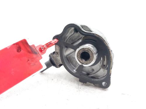 Used Vacuum pump MERCEDES-BENZ E-CLASS (W212) E 200 CDI / BlueTEC (212.005, 212.006) (136 hp) 16528969
