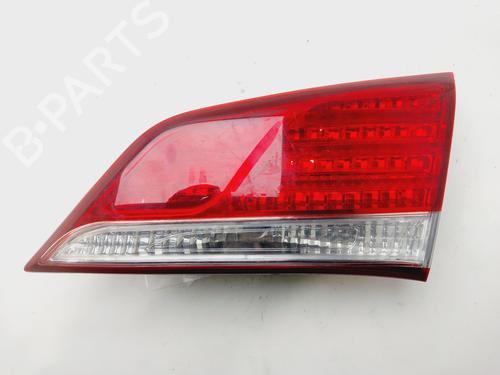 Used Right tailgate light HYUNDAI i40 I (VF) 1.7 CRDi (116 hp) 32032441