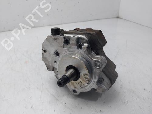 Used Injection pump Injection pump BMW 5 (E60) 520 d (163 hp) 34122293 34122293