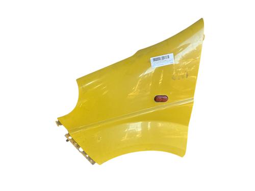 Used Left front fenders OPEL VIVARO A Van (X83) [2001-2015]  25862756