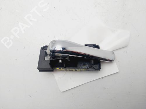 Poignée intérieure avant gauche ALFA ROMEO GT (937_) 1.9 JTD (937CXN1B) (150 hp) 29183405