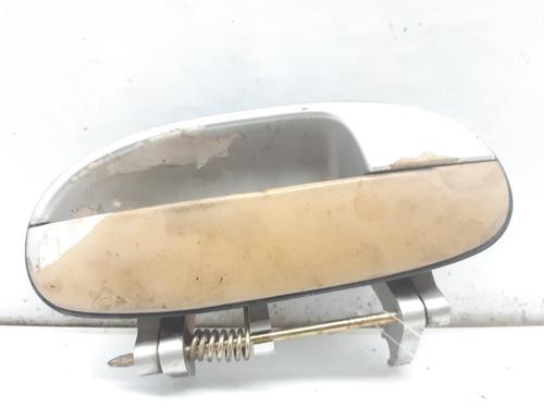 Used Rear right exterior door handle Rear right exterior door handle DAEWOO LANOS Saloon (KLAT) 1.5 (86 hp) 10061008 10061008