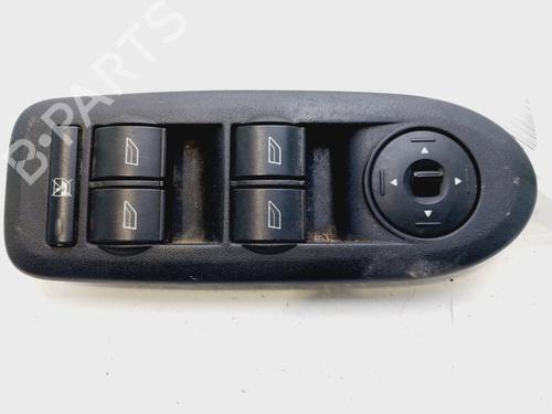 Interrupteur de vitre avant gauche FORD FOCUS C-MAX (DM2) 2.0 TDCi | BP30625592I27