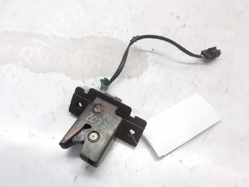 Used Tailgate lock NISSAN PRIMERA Hatchback (P11) 1.8 16V (114 hp) 6424338