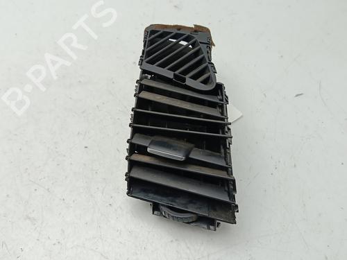 Used Air vent BMW 1 (E87) 118 d (143 hp) 29903324
