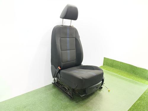 Left front seat VW TIGUAN (5N_) | BP38017591C15 - Image 4