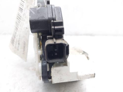 Rear left lock MITSUBISHI L200 / TRITON (KA_T, KB_T) 2.5 DI-D 4WD (KB4T) | BP2990686C100 