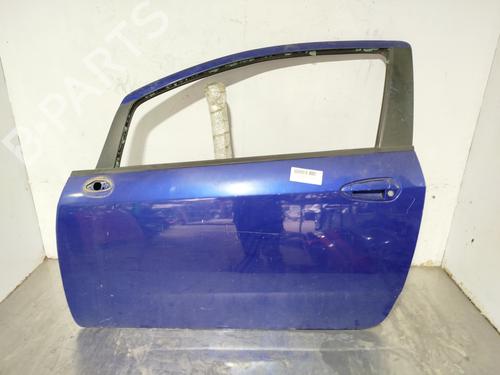Used Left front door FIAT GRANDE PUNTO (199_) 1.3 D Multijet (75 hp) 32871236