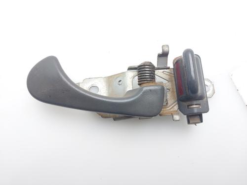 Højre bagtil invendig håndtag MITSUBISHI L200 (K7_T, K6_T, K5_T) 2.5 TD 4WD (K74T) (99 hp) 16525561