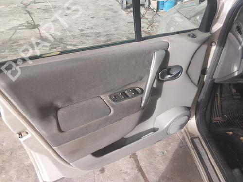 Headlight switch RENAULT GRAND SCÉNIC II (JM0/1_) 1.5 dCi | BP31695746I24 