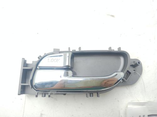 Used Rear left interior door handle SSANGYONG RODIUS II [2013-2025]  29358034
