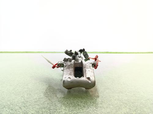 Used Left rear brake caliper Left rear brake caliper TOYOTA AURIS (_E18_) 1.8 Hybrid (ZWE186_, ZWE186R) (136 hp) 34157166 34157166