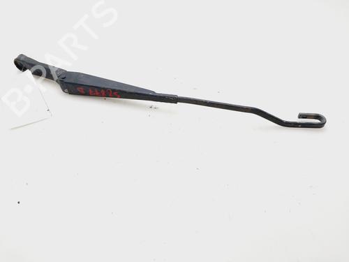Used Front windshield wiper arm SEAT CORDOBA (6K1, 6K2) [1993-2002]  28107813