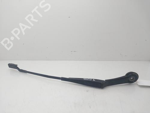 front-windshield-wiper-arm-ford-focus-iii-2010-2011-2012-2013-2014-2015-2016-2017-2018-2019-2020-31705898 main image