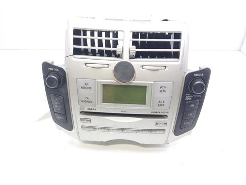 Used Radio TOYOTA YARIS (_P9_) 1.3 VVT-i (SCP90_, SCP90R) (87 hp) 13095532