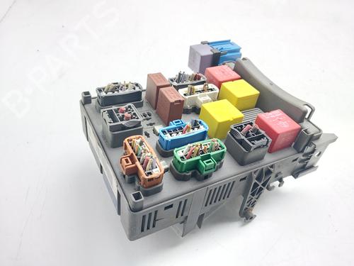 fuse-box-renault-laguna-ii-bg01_-2001-2002-2003-2004-2005-2006-2007-34577508 main image