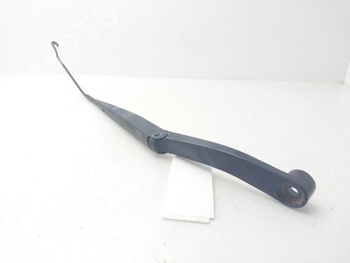 Used Front windshield wiper arm CHEVROLET ORLANDO (J309) 2.0 D (131 hp) 30295687