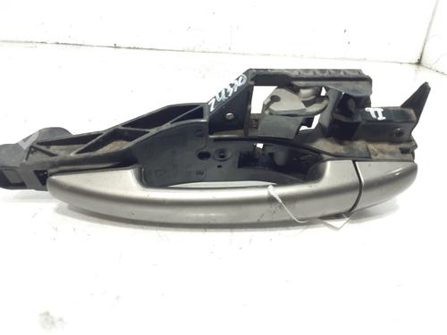 Used Rear left exterior door handle PEUGEOT 208 I (CA_, CC_) 1.4 HDi (68 hp) 8422504