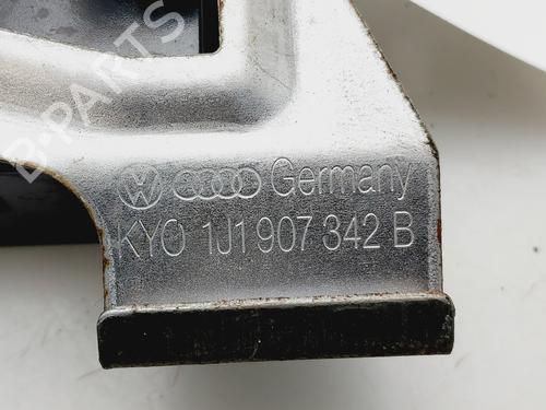 Comfort control module SEAT LEON (1M1) | BP30844257M56