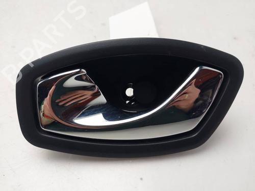 front-left-interior-door-handle-renault-megane-iii-hatchback-bz01_-b3_-2008-40181935 main image