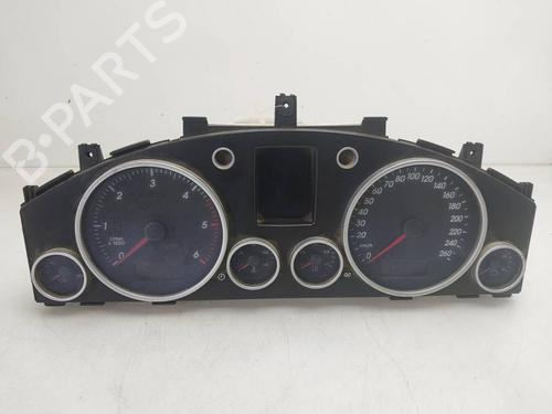 Used Instrument cluster Instrument cluster VW TOUAREG (7LA, 7L6, 7L7) 2.5 R5 TDI (174 hp) 40153956 40153956