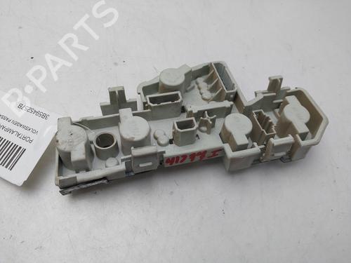 Lamp holder VW PASSAT B5.5 (3B3) 2.0 | BP37011100L10 - Image 3