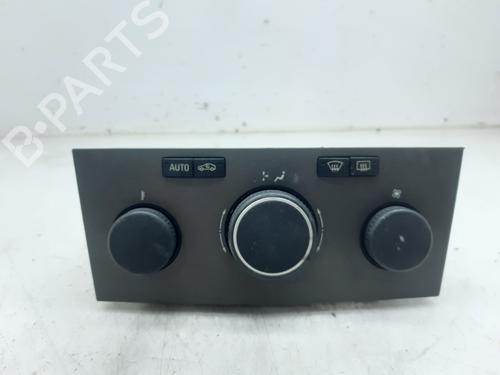 AC Styreenhet / Manøvreringsenhet OPEL ASTRA H (A04) 1.4 (L48) (90 hp) 7775518