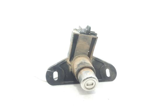 Used Tailgate handle OPEL ZAFIRA A MPV (T98) 2.0 DTI 16V (F75) (101 hp) 12410226