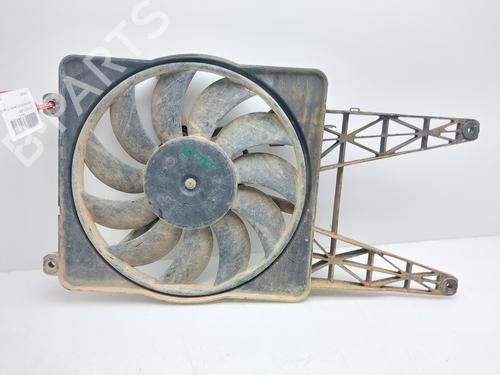 Used Radiator fan Radiator fan 37200168 37200168