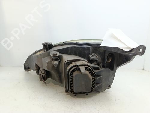 Right headlight FORD FOCUS I Saloon (DFW) 1.8 Turbo DI / TDDi | BP28139723C29 