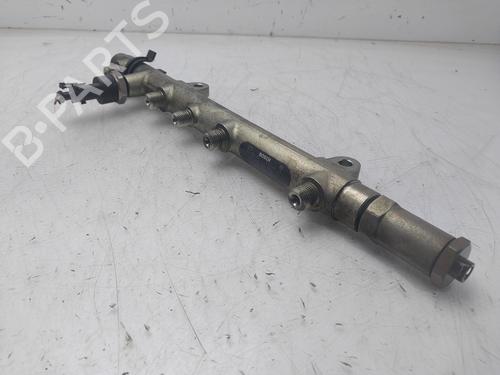 Used Injection rail Injection rail RENAULT MASTER II Van (FD) [1997-2013] 34717927 34717927