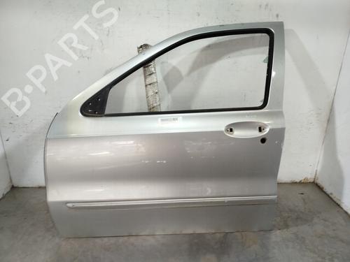 Used Left front door Left front door 39516826 39516826