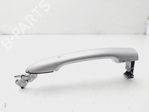 Used Front left exterior door handle RENAULT MEGANE II Saloon (LM0/1_) [2003-2025]  19657303