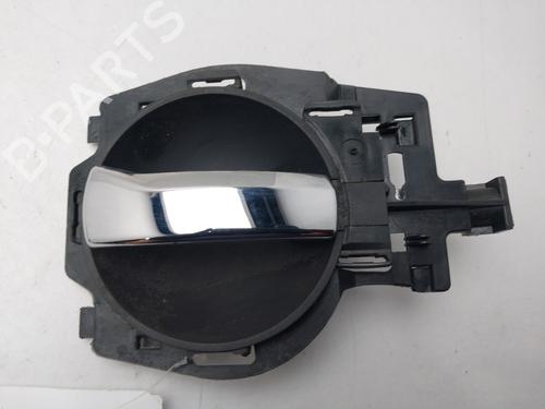 Used Front right interior door handle Front right interior door handle 38056339 38056339