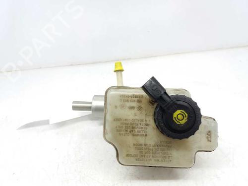 Brake master cylinder SKODA OCTAVIA II (1Z3) 2.0 TDI | BP2857915M77 