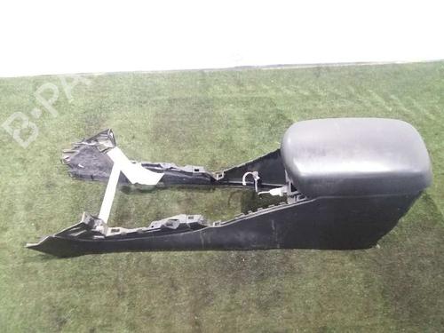 Used Armrest / Center console TOYOTA RAV 4 III (_A3_) 2.2 D 4WD (ALA30_, ALA30R) (177 hp) 7153230