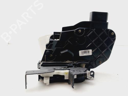 Cerradura puerta delantera derecha VOLVO C70 II Convertible (542) D5 (180 hp) 31328745