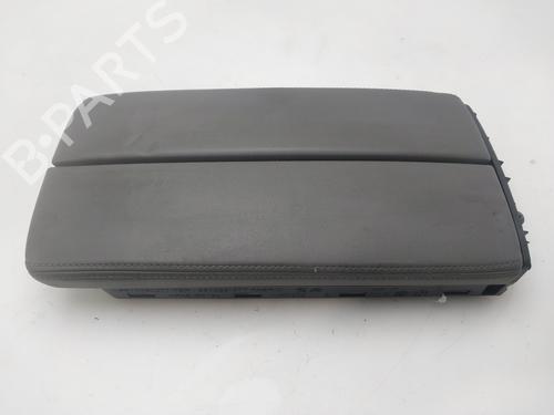 Used Armrest / Center console Armrest / Center console 36938338 36938338